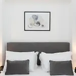 Constance Terrace By In Roma